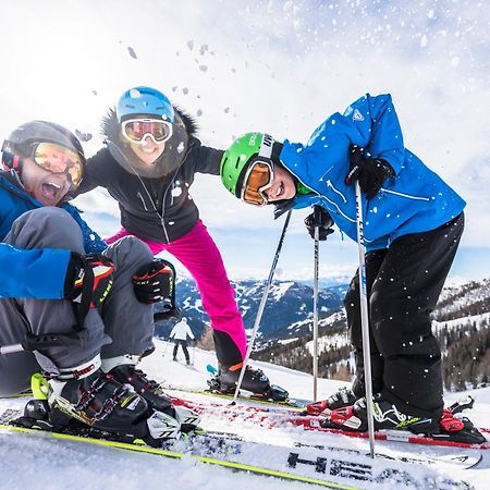 Hotel Trattlerhof バド クラインキルヒハイム エクステリア 写真