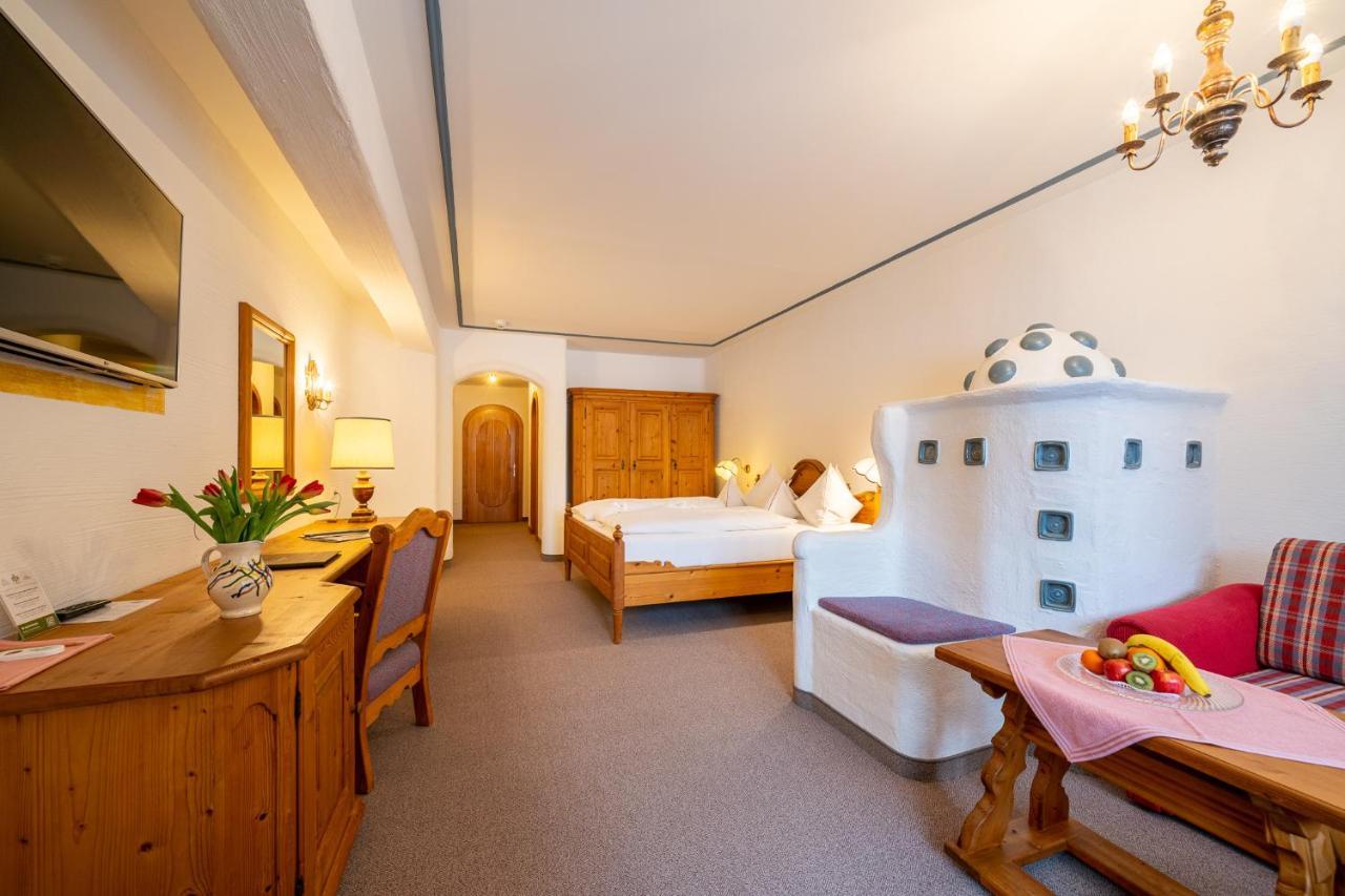 Hotel Trattlerhof バド クラインキルヒハイム エクステリア 写真