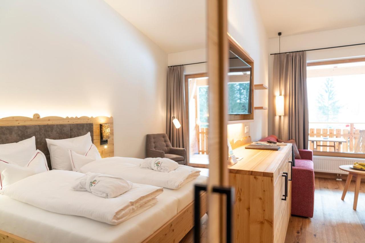 Hotel Trattlerhof バド クラインキルヒハイム エクステリア 写真