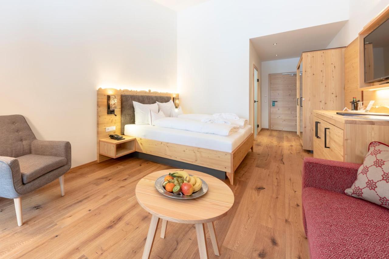 Hotel Trattlerhof バド クラインキルヒハイム エクステリア 写真