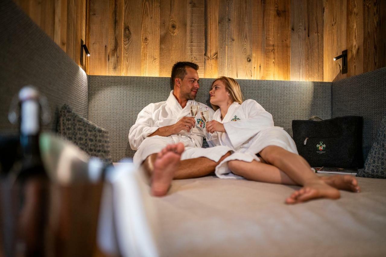 Hotel Trattlerhof バド クラインキルヒハイム エクステリア 写真